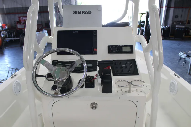 Slide: The Image of Skeeter SX210 2017 - 13