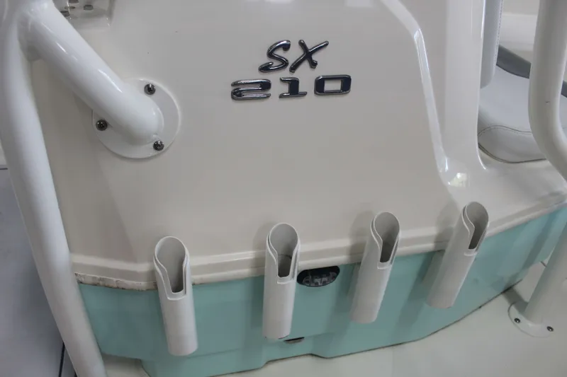 Slide: The Image of Skeeter SX210 2017 - 16