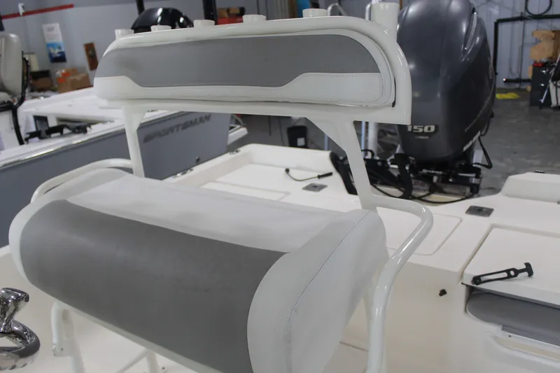 Slide: The Image of Skeeter SX210 2017 - 8