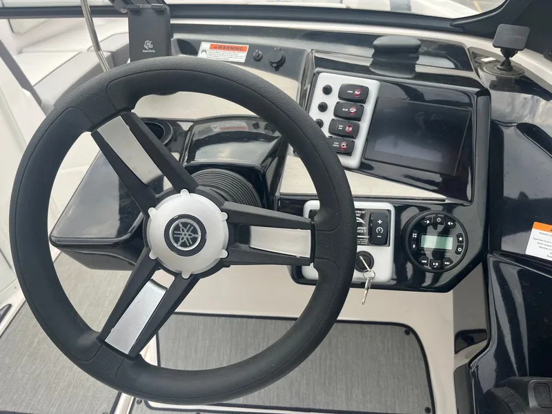 Slide: The Image of Yamaha AR220 2025 - 26