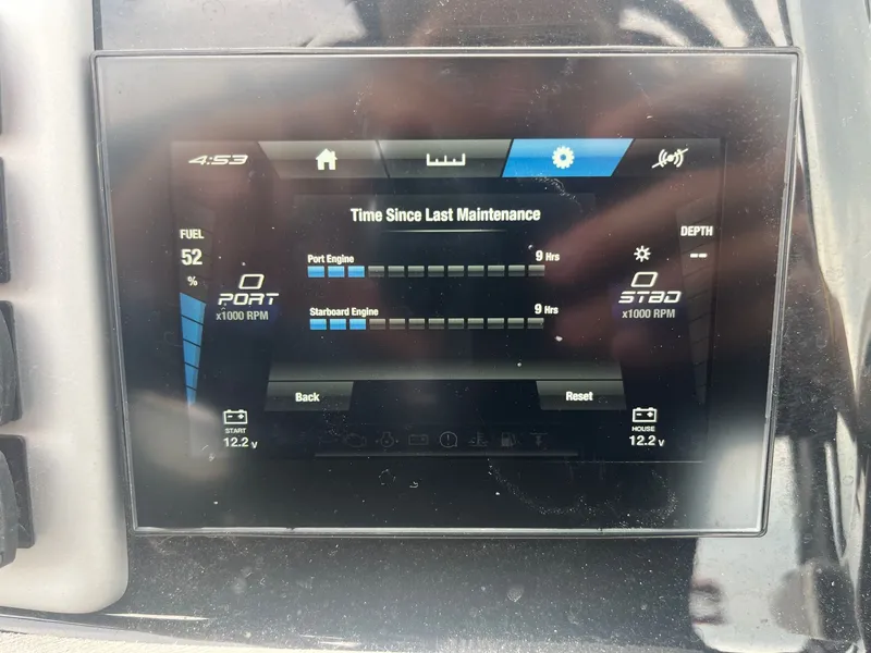 Slide: The Image of Yamaha AR220 2025 - 30