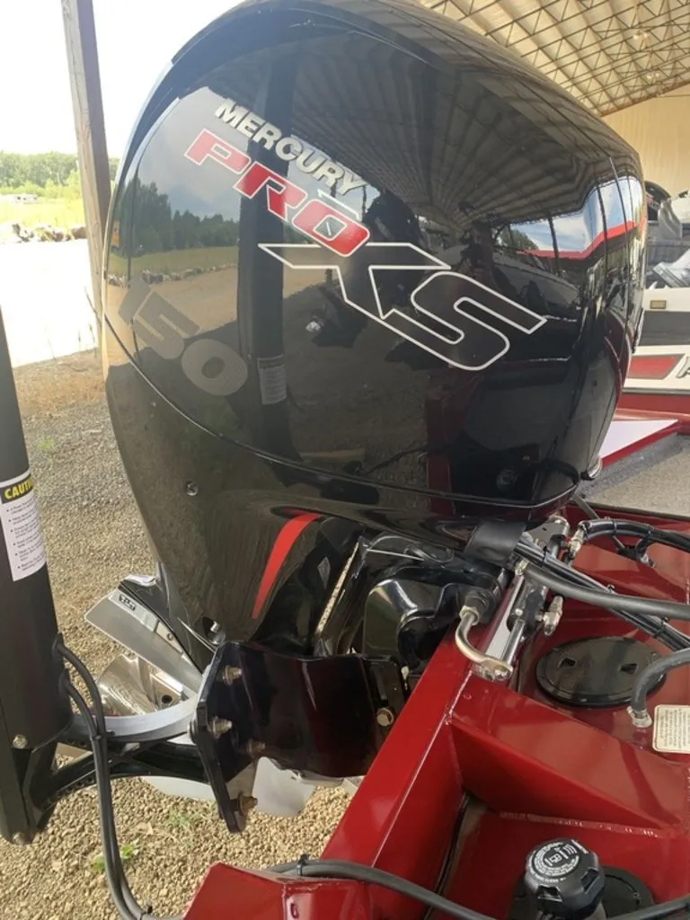 Slide: The Image of Tracker Pro Team 195 TXW 2022 - 4