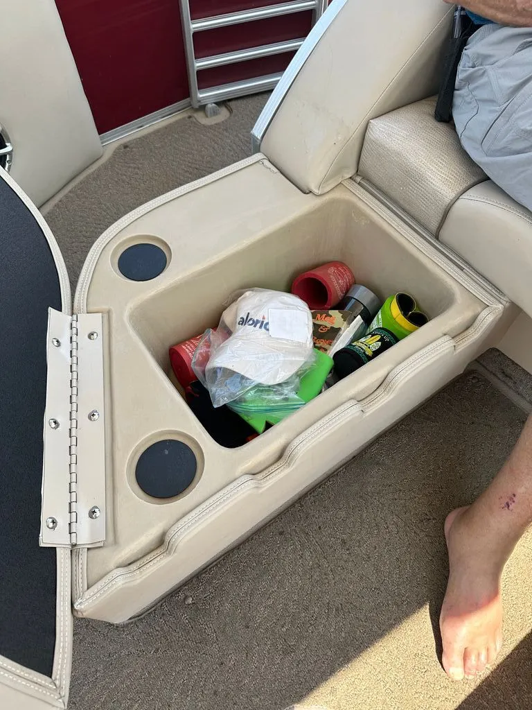 Slide: The Image of Bennington 2550RCL 2011 - 21