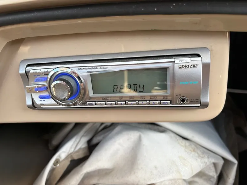 Slide: The Image of Bennington 2550RCL 2011 - 3