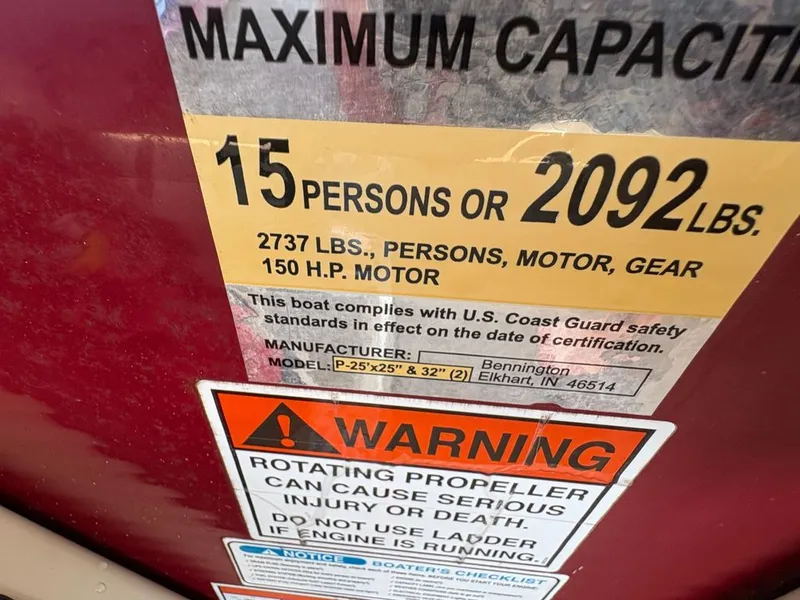 Slide: The Image of Bennington 2550RCL 2011 - 30