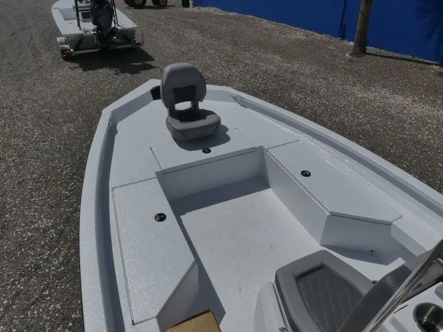 Slide: The Image of Xpress H22B 2026 - 13