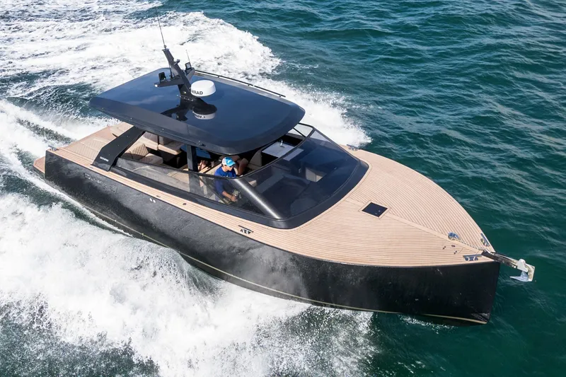 Slide: The Image of 2025 Colnago C38 OPEN yacht cruising on the ocean with sleek design and modern features. - 34