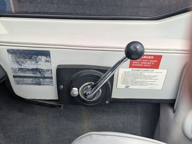 Slide: The Image of MasterCraft ProStar 1990 - 13