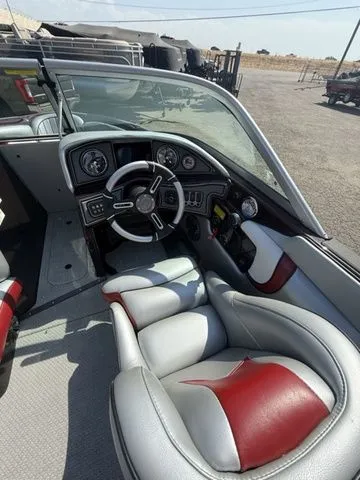 Slide: The Image of Sanger V215 SX 2023 - 7