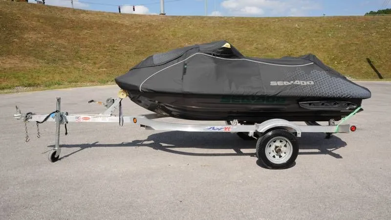 Slide: The Image of Sea-Doo RXP-X Apex 300 Sound 2023 - 41