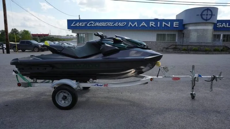 Slide: The Image of Sea-Doo RXP-X Apex 300 Sound 2023 - 7