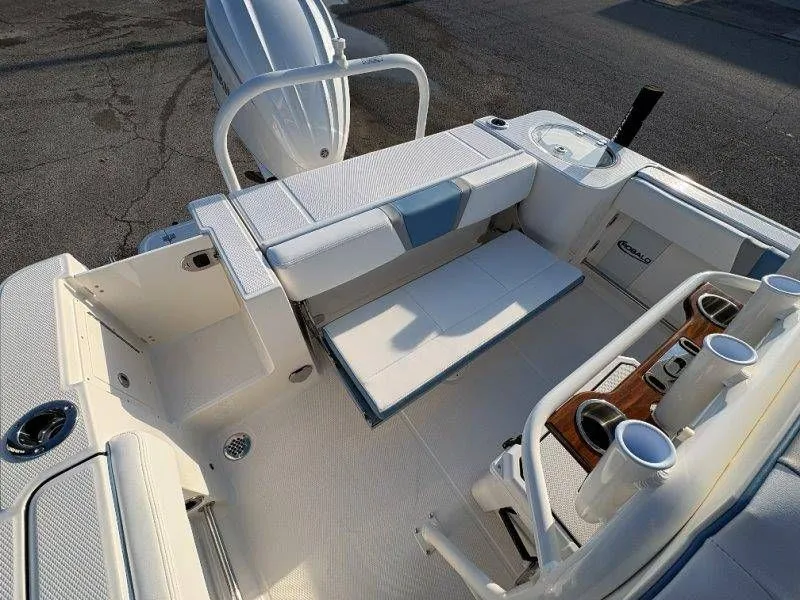 Slide: The Image of Robalo R230 Center Console 2026 - 21