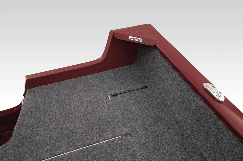 Slide: The Image of Tracker Pro Guide V-175 WT 2024 - 48