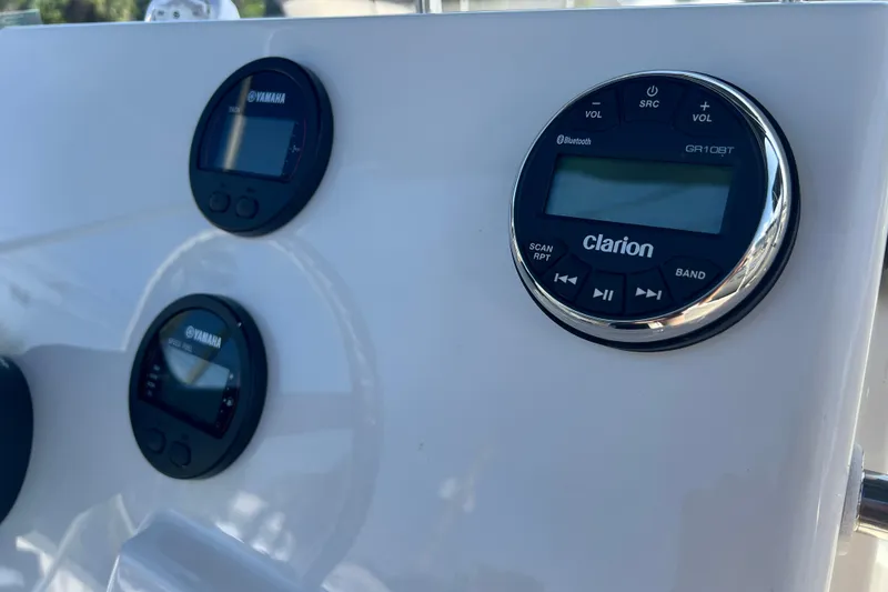 Slide: The Image of Control panel of 2026 Key West 1720 Center Console with Yamaha and Clarion displays. - 21