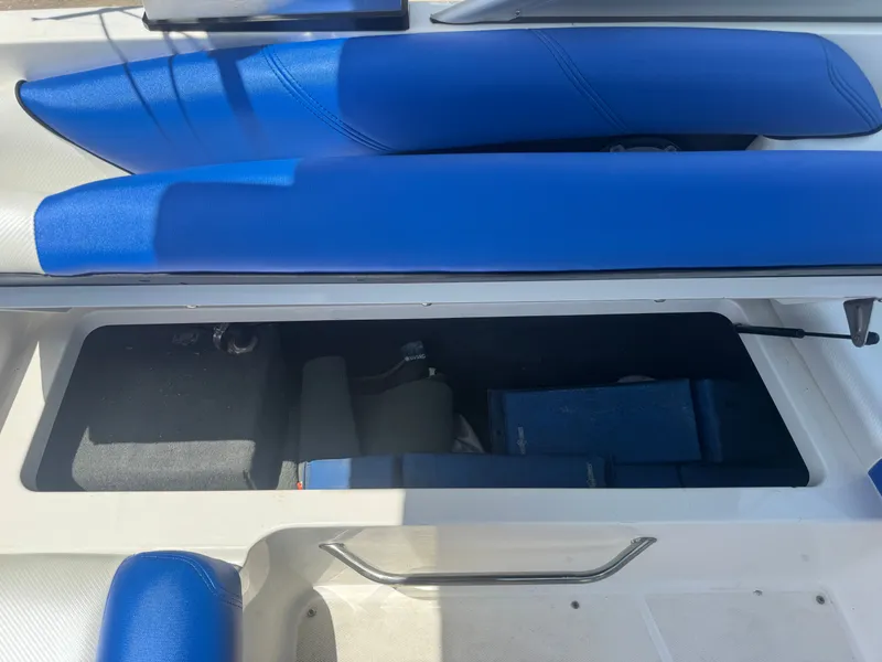 Slide: The Image of MasterCraft XT22 2020 - 29