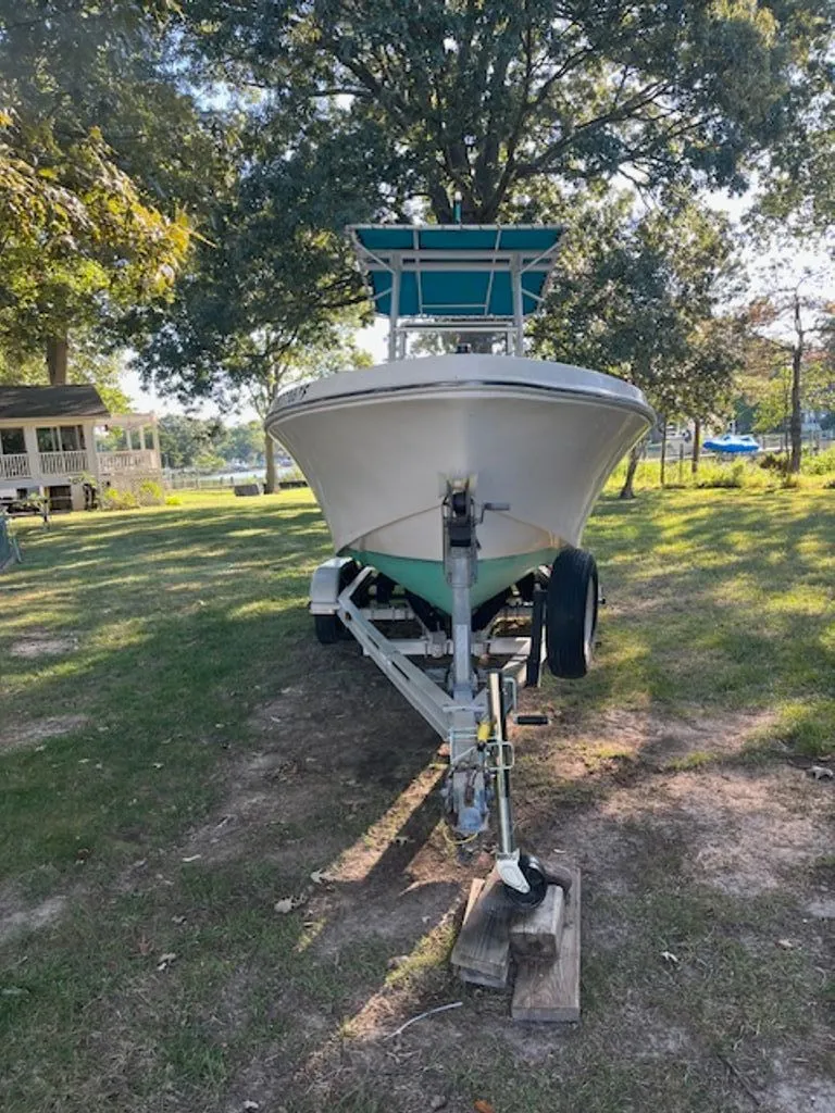 Slide: The Image of Mako 201 Center Console 1996 - 4