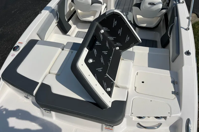 Slide: The Image of 2026 CHAPPARAL 19 SSi OB boat interior with adjustable seating and storage compartments. - 9