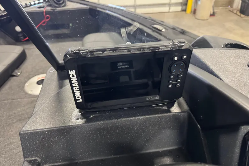 Slide: The Image of Lowrance Eagle 7 fishfinder on 2026 Tracker Targa V-18 Combo boat dashboard. - 14