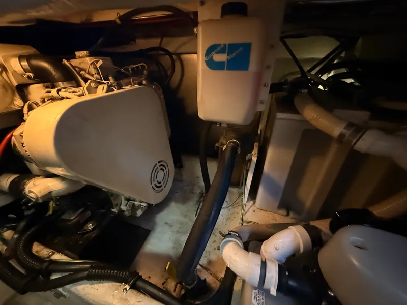 Slide: The Image of Bayliner 3488 Motoryacht 2002 - 56