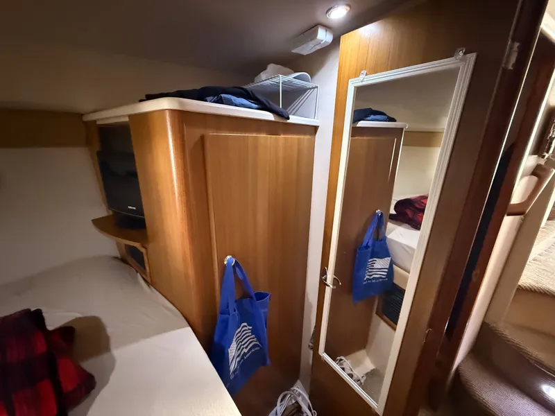 Slide: The Image of Bayliner 3488 Motoryacht 2002 - 74