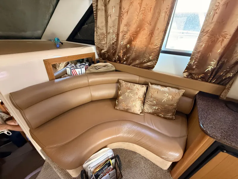 Slide: The Image of Bayliner 3488 Motoryacht 2002 - 83