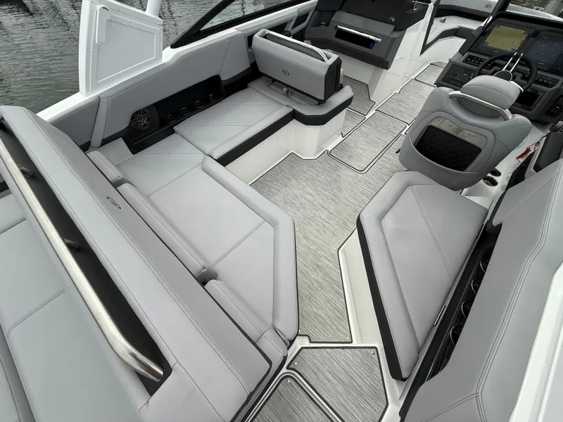 Slide: The Image of Cobalt R4 2025 - 667