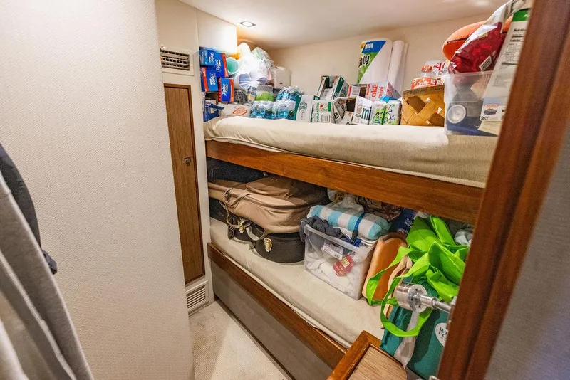 Slide: The Image of Hatteras 80 Motor Yacht 2013 - 173