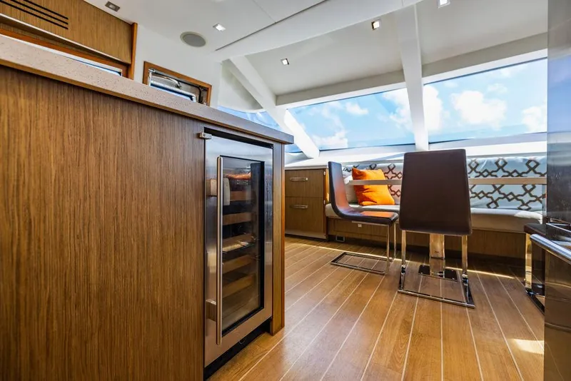 Slide: The Image of Hatteras 80 Motor Yacht 2013 - 68