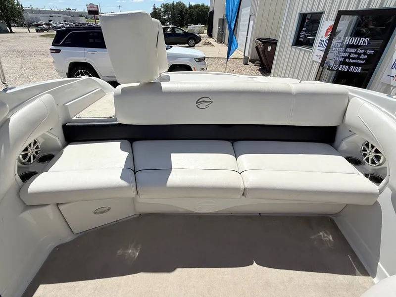 Slide: The Image of Crownline Boats 220 LS 2008 - 22