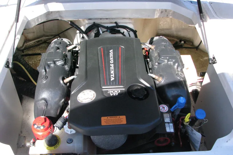 Slide: The Image of Engine compartment of 2020 Chaparral 23 Surf with Volvo Penta 300 V8 engine. - 11