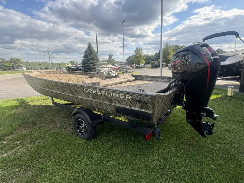 The Image of Crestliner 2070 RETRIEVER SIDE CONSOLE HEAVY DUTY 2026 - 1