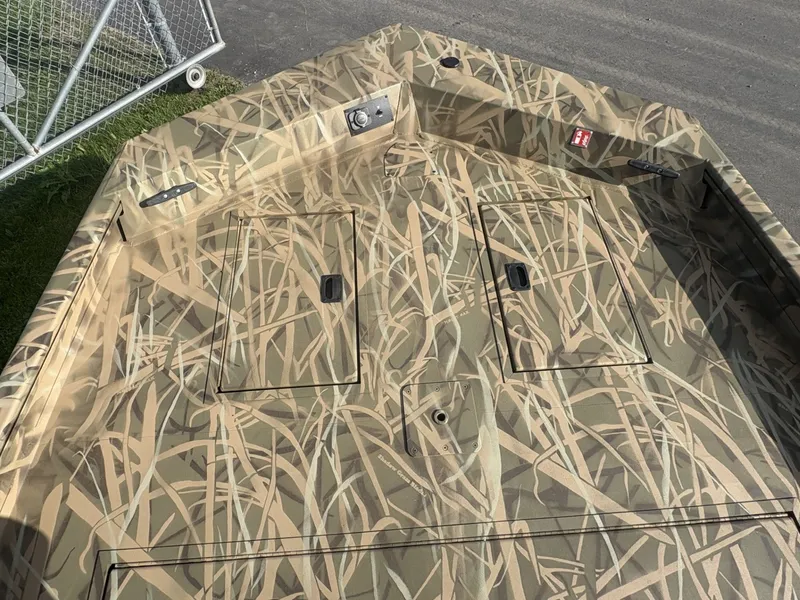 Slide: The Image of Crestliner 2070 RETRIEVER SIDE CONSOLE HEAVY DUTY 2026 - 15