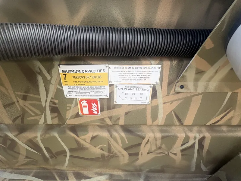 Slide: The Image of Crestliner 2070 RETRIEVER SIDE CONSOLE HEAVY DUTY 2026 - 21