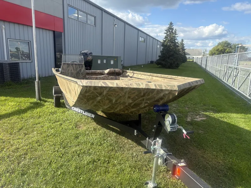 Slide: The Image of Crestliner 2070 RETRIEVER SIDE CONSOLE HEAVY DUTY 2026 - 3