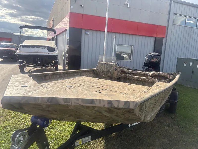 Slide: The Image of Crestliner 2070 RETRIEVER SIDE CONSOLE HEAVY DUTY 2026 - 4