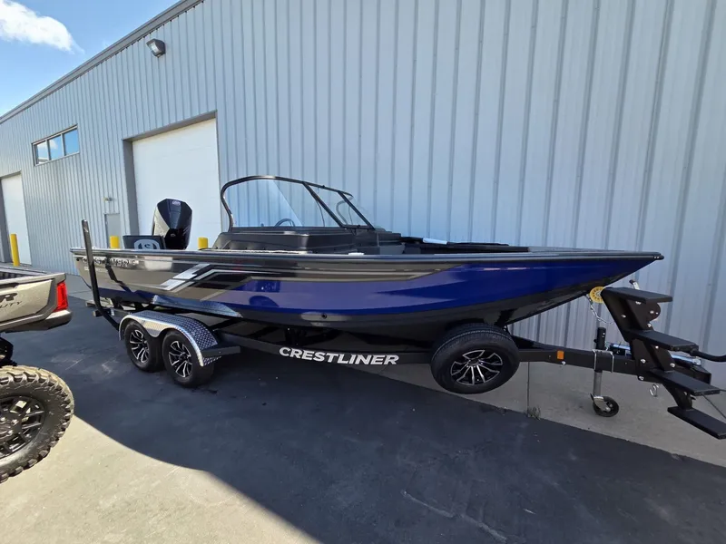 The Image of Crestliner 2050 Fish Hawk 2026 - 1