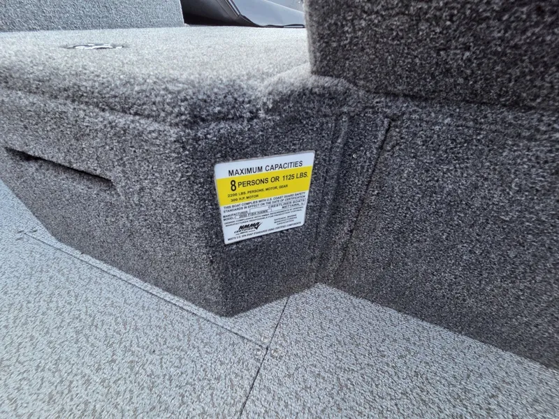 Slide: The Image of Crestliner 2050 Fish Hawk 2026 - 27