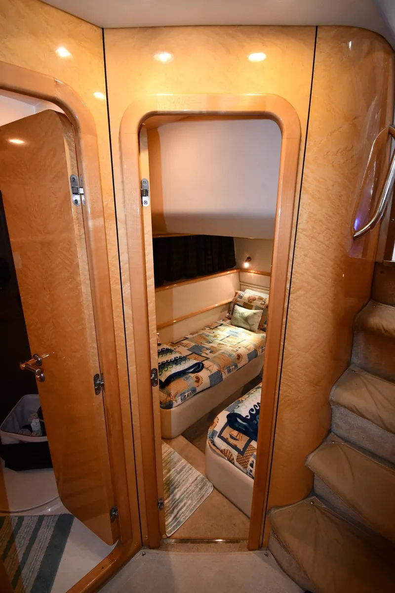 Slide: The Image of Sunseeker 55 CAMARGUE 1996 - 61