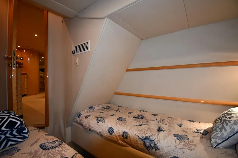 Slide: The Image of Sunseeker 55 CAMARGUE 1996 - 68