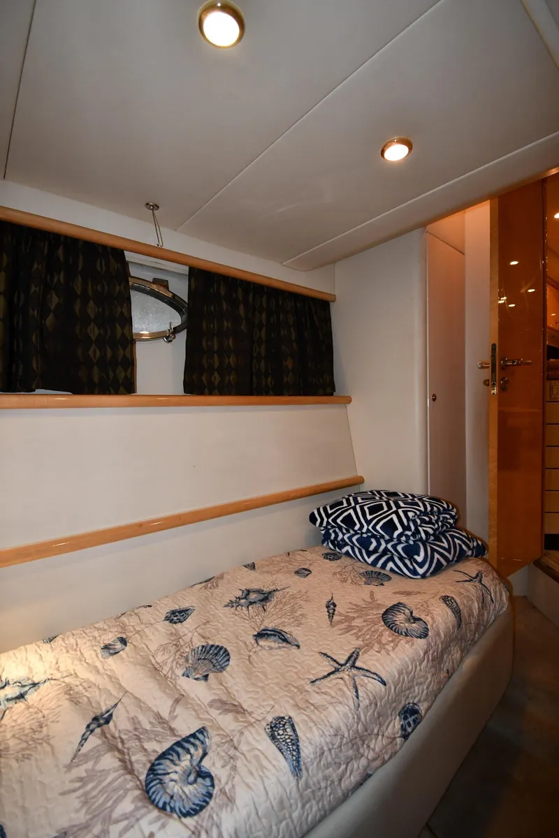 Slide: The Image of Sunseeker 55 CAMARGUE 1996 - 74