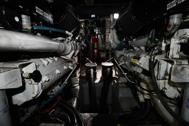 Slide: The Image of Sunseeker 55 CAMARGUE 1996 - 81