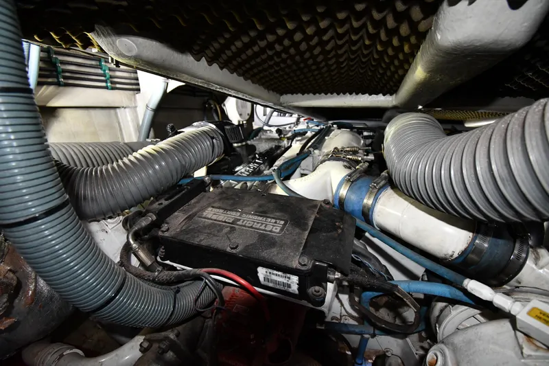 Slide: The Image of Sunseeker 55 CAMARGUE 1996 - 85