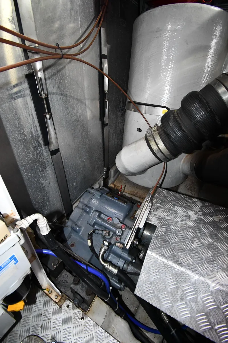 Slide: The Image of Sunseeker 55 CAMARGUE 1996 - 91