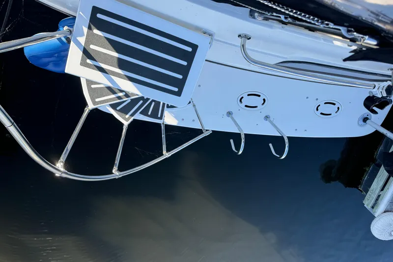 Slide: The Image of Carver 3807 Aft Cabin 1990 - 27