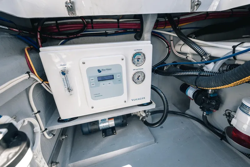 Slide: The Image of Engine room of 2025 Lindell 48' yacht with Blue Water Voyager system. - 44