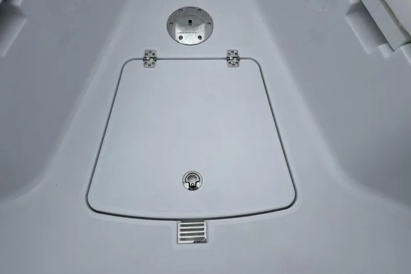 Slide: The Image of 2026 Sportsman Heritage 231 Center Console deck hatch detail. - 8