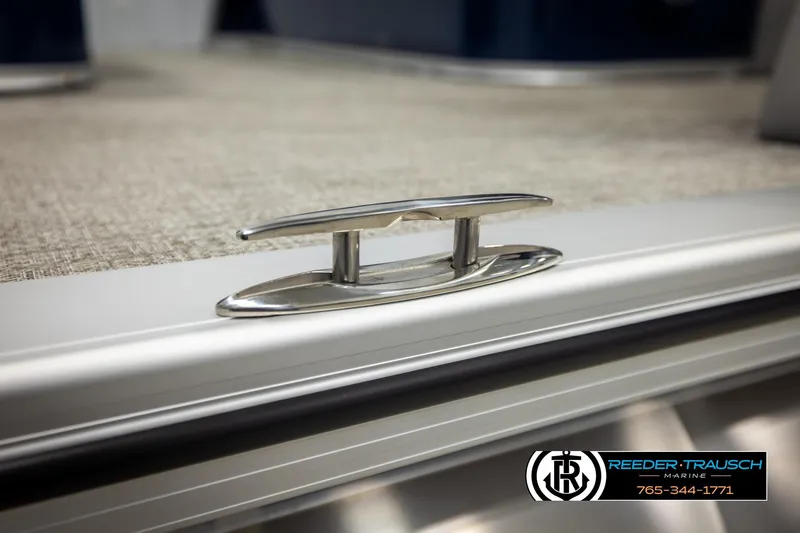 Slide: The Image of 2026 Avalon LSZ VRB boat cleat detail with Reeder-Trausch Marine logo. - 52