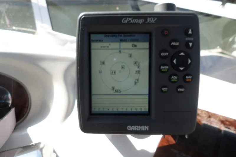 Slide: The Image of Garmin GPSmap 392 on 2000 Sea Ray 380 Aft Cabin boat dashboard. - 30