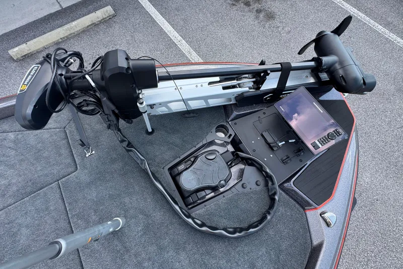 Slide: The Image of 2026 Skeeter ZXE20 boat with advanced trolling motor and navigation system. - 7