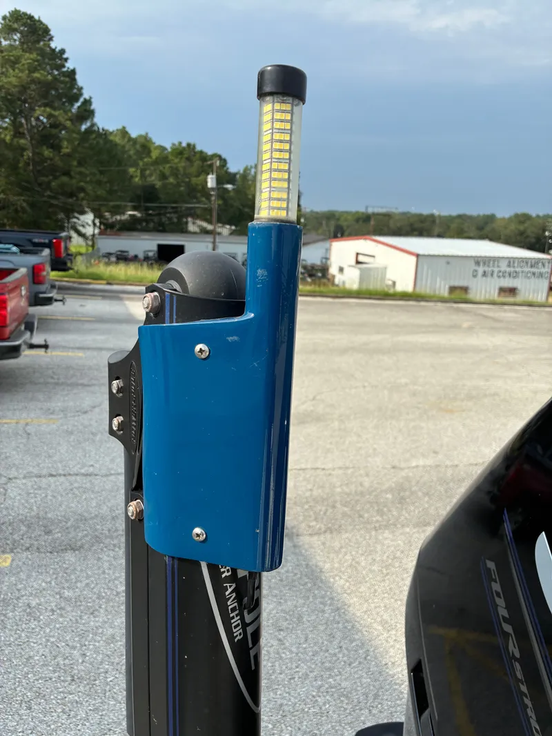 Slide: The Image of Avid 23 Mag 2022 - 17